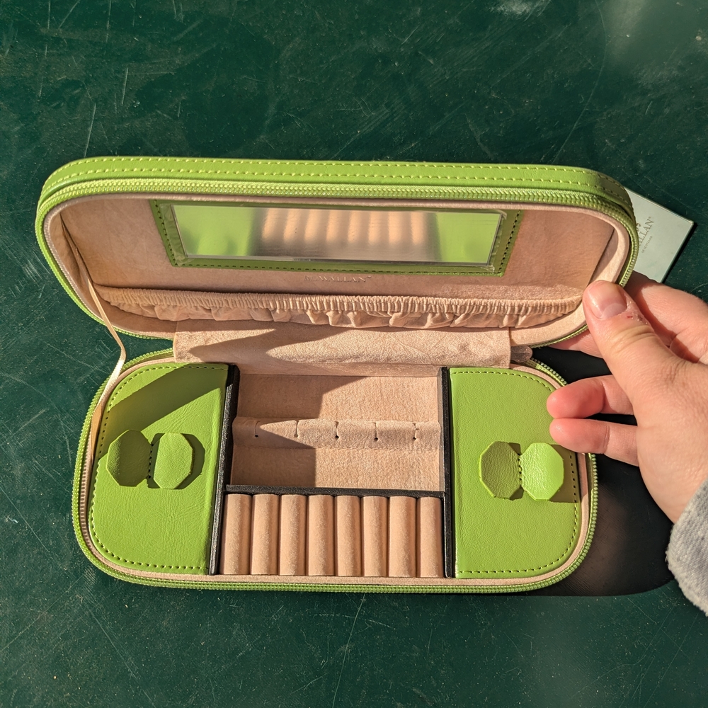 Green Jewelry Travel Case